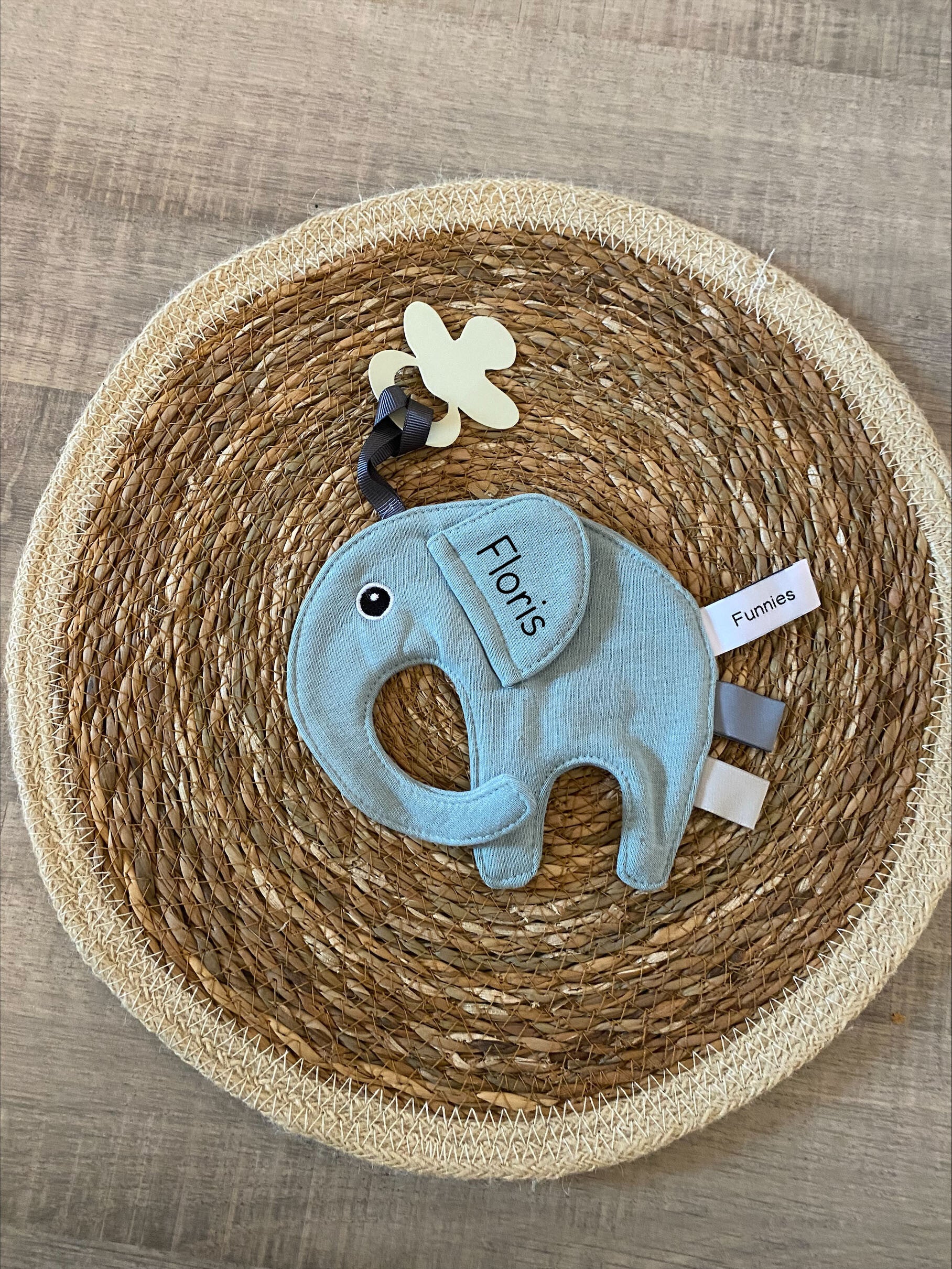 Speendoek Olifant Groen