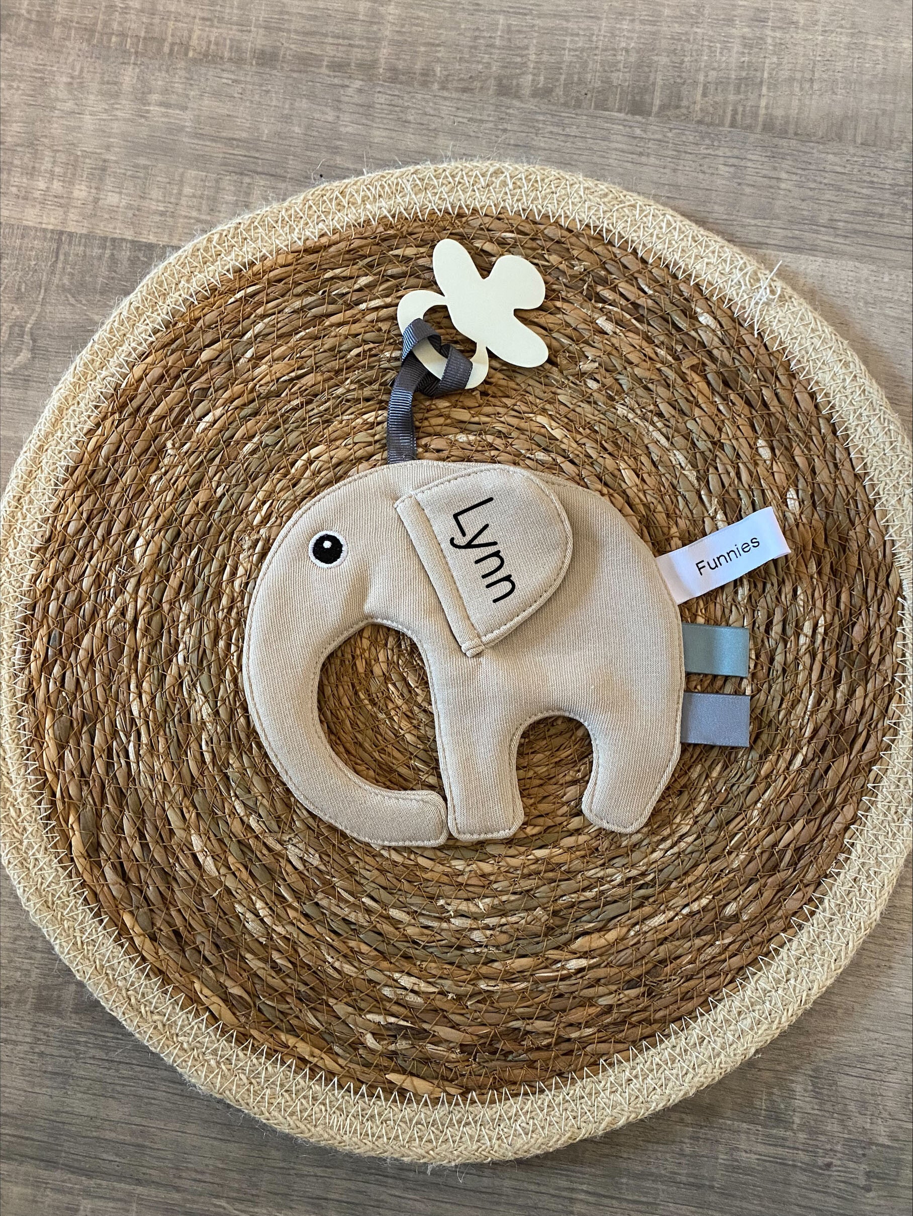 Speendoek Olifant Cream