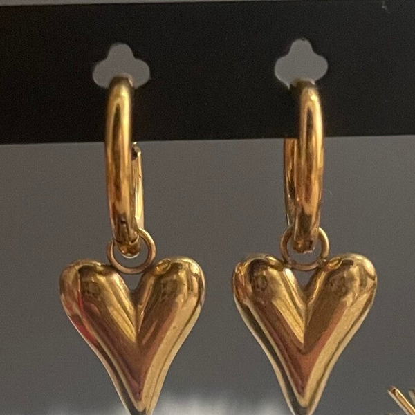 heart earing
