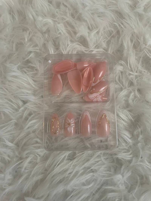 The “CLOCK it” nails