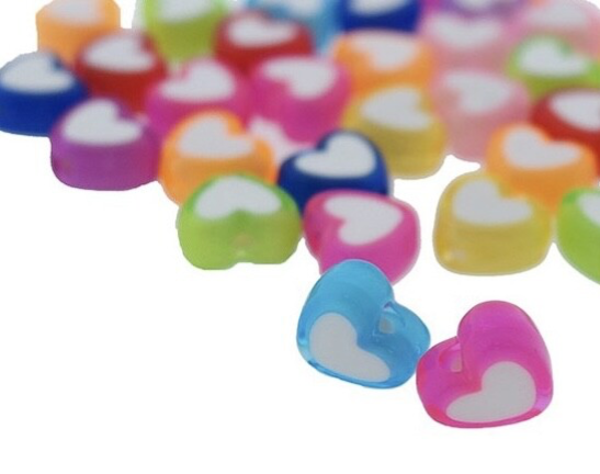 Acryl hartjeskralen regenboog mix - 10 stuks