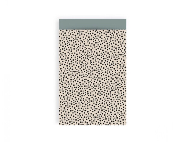 Zwarte dots beige zakje! (12 x 19)