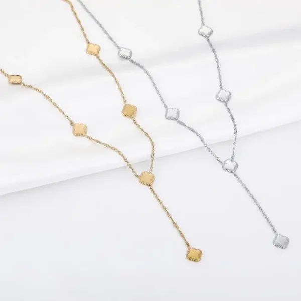 NECKLACE “LUCKY” ☆