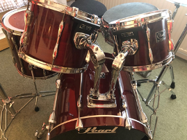 Pearl 5 Piece Export Drum Kit - Great price!