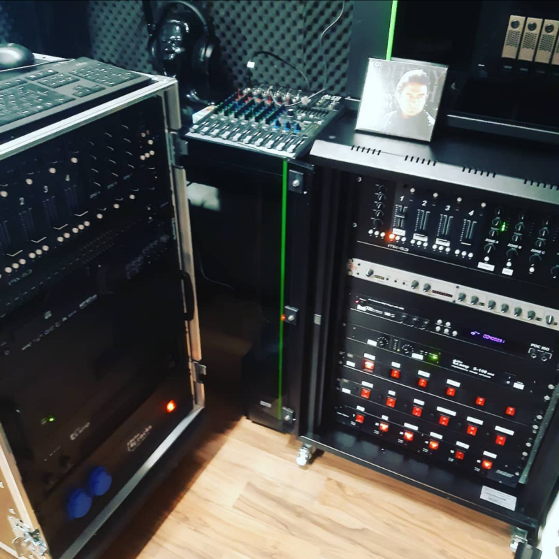 PA-Anlage für Veranstalltungen und Konzerte vom monotonus studio