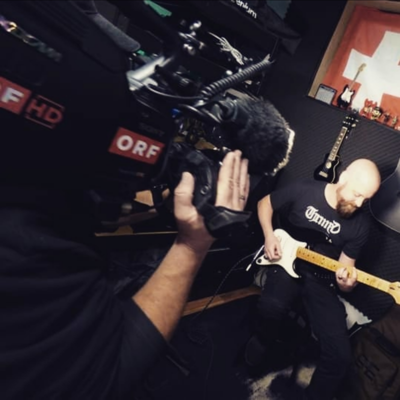 Der ORF im schönsten Keller von ganz Osttirol