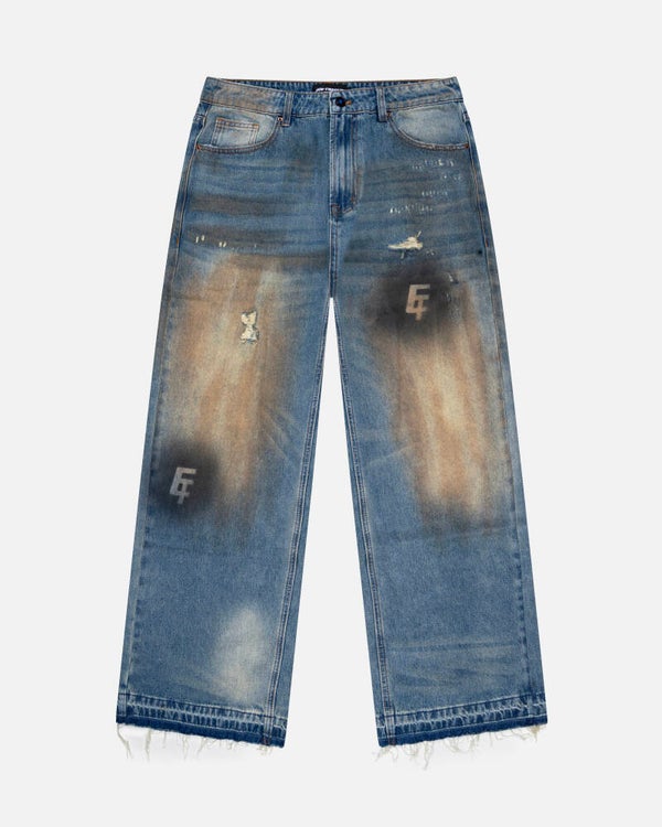 Baggy dirty washed jeans