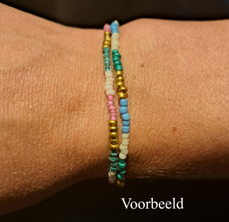 Voorbeeld kralenarmbandje