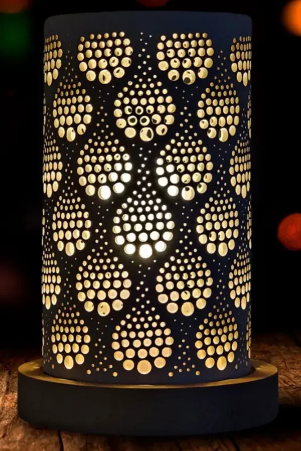Lampe en céramique avec ornement en gouttes H 20,5 cm