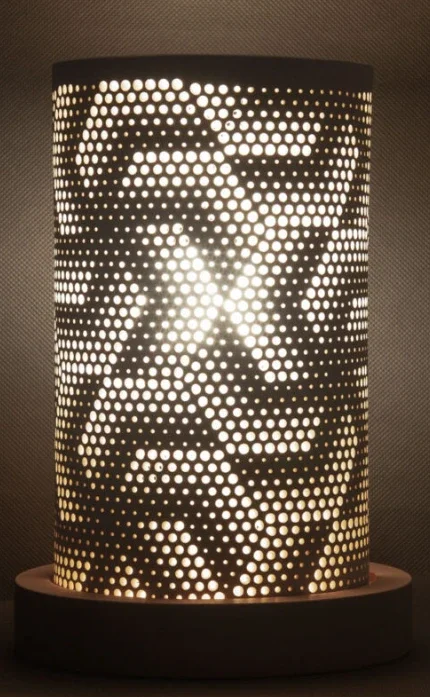 Lampe en céramique avec motif de moulin à vent H 24 cm
