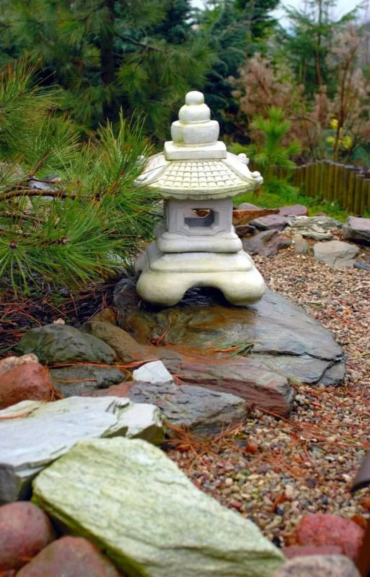 Lanterne japonaise en pierre pour jardin zen – H 60 cm