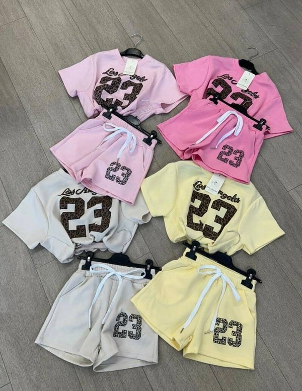 Leopard opdruk sets in 4 kleuren