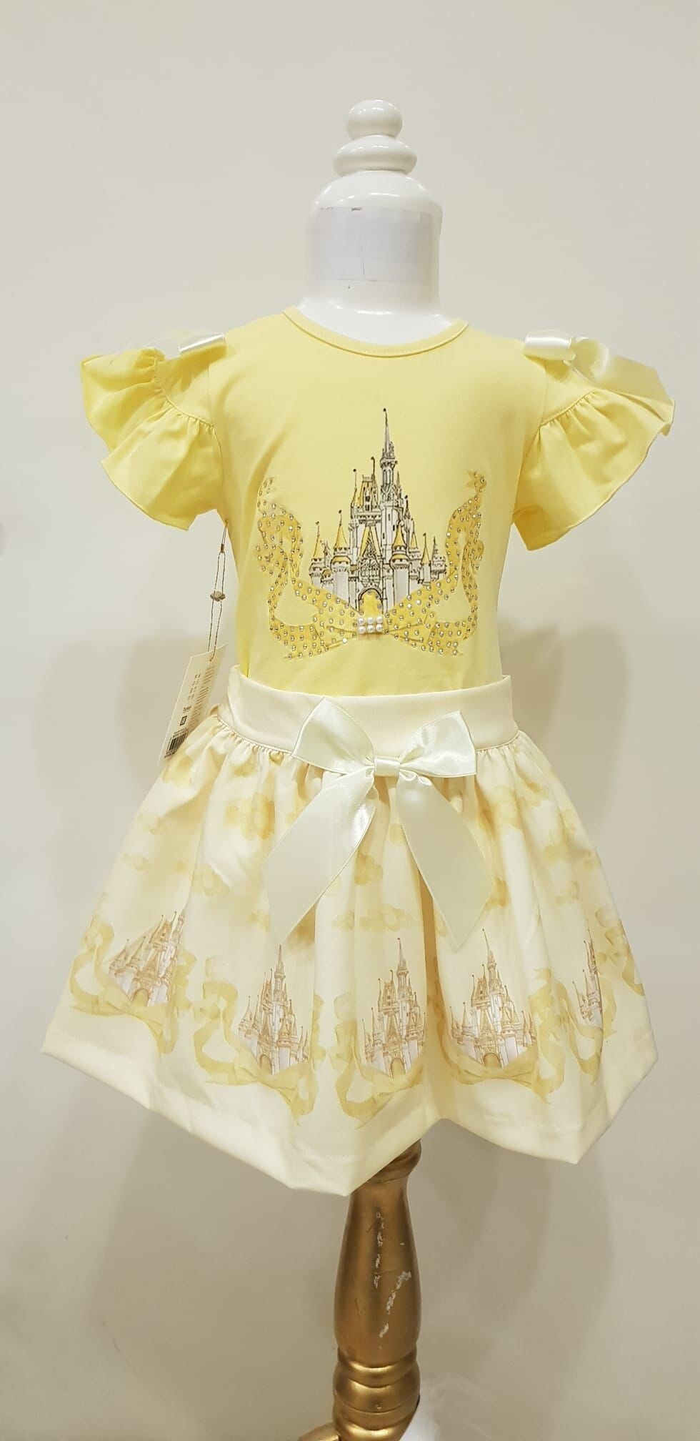 Castle luxery set yellow