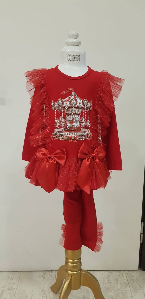 Luxery carousel set red