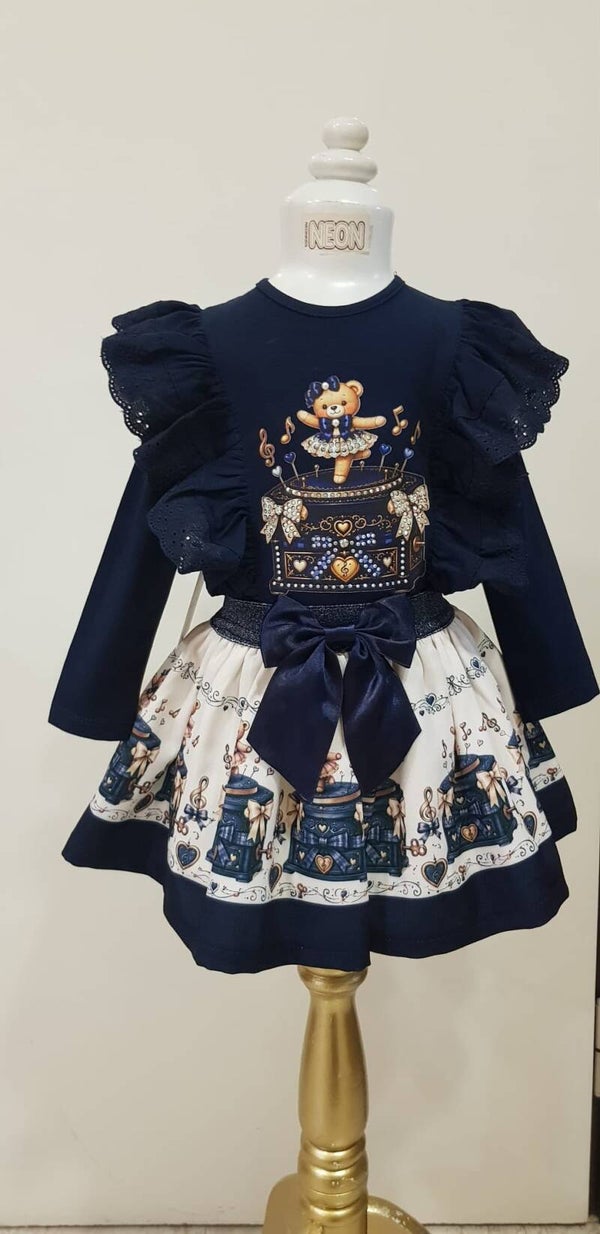 Luxery skirt set navi