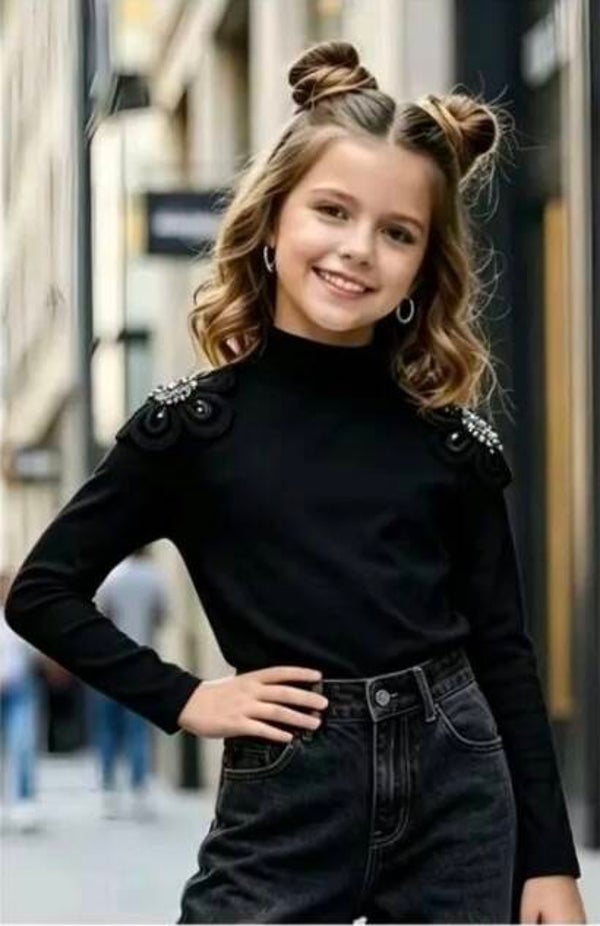 Top black