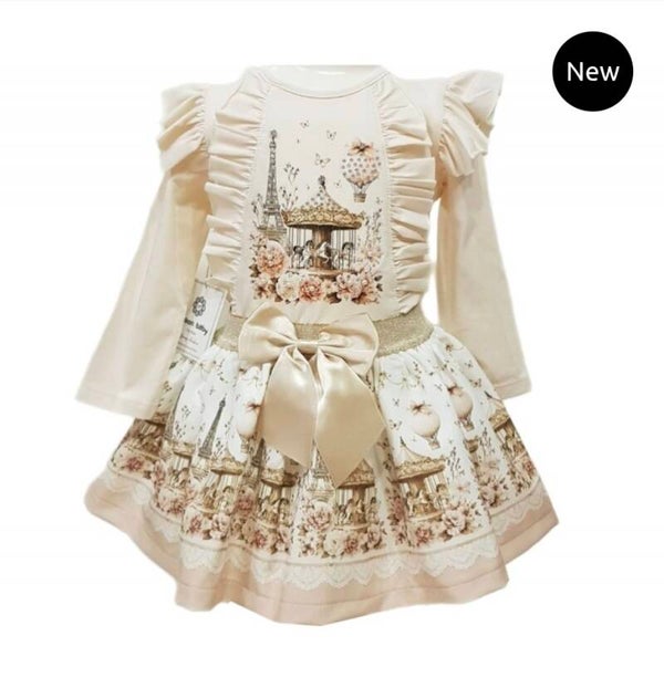 Luxery set carousel beige