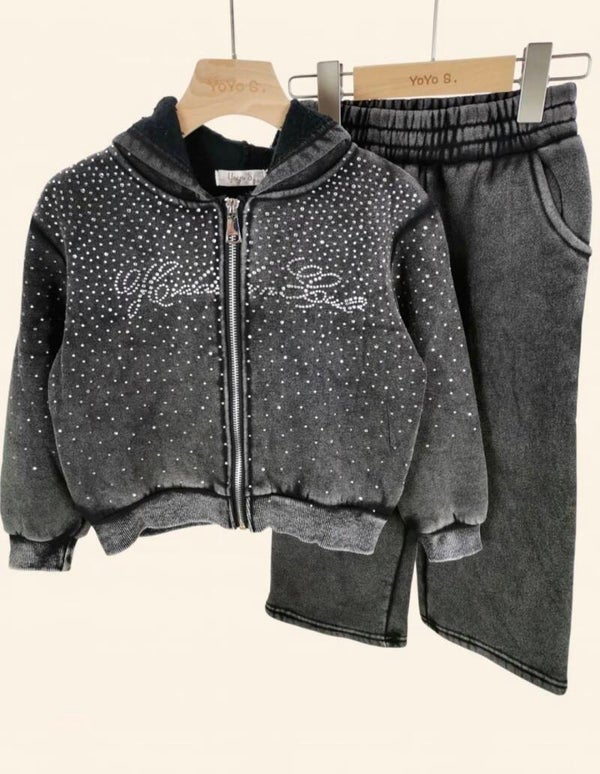 Special edition black set