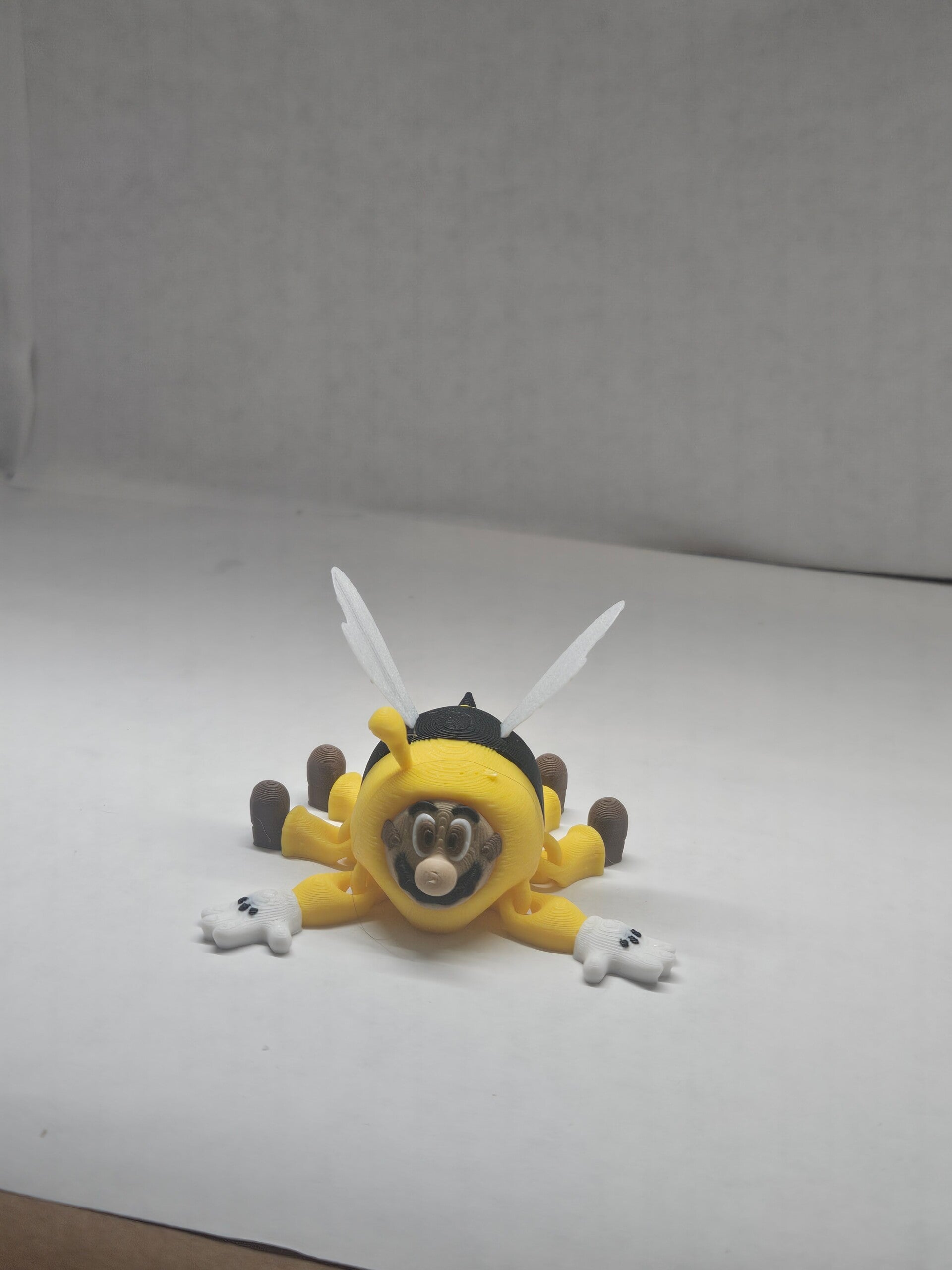 Mario Bee