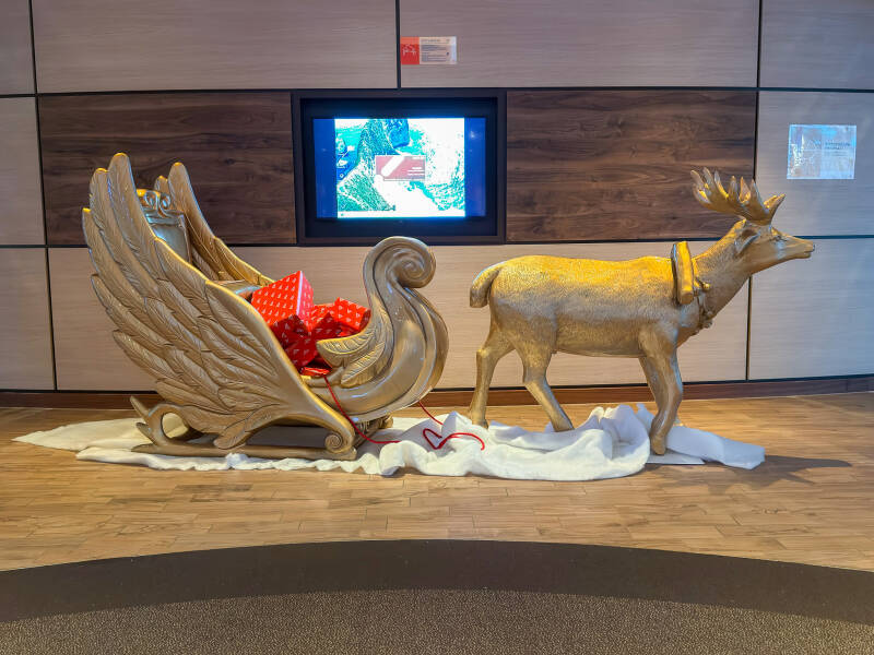 Weihnachtsdeko auf AIDAnova