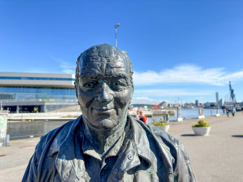 Hafenarbeiter Statuen