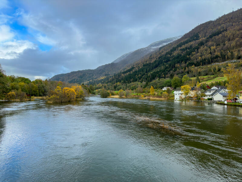 Landschaftsaufnahme Nordfjord Norwegen