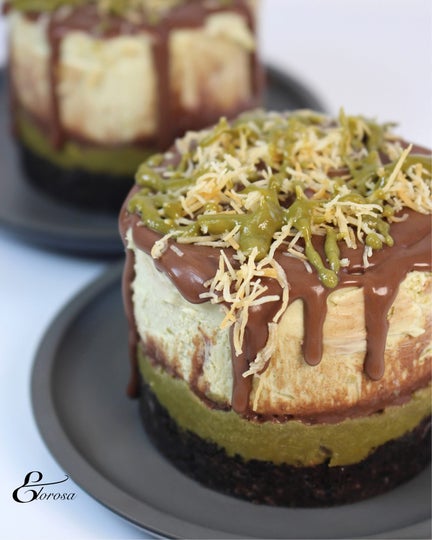 Dubai Golden Mirage – Coffret Gourmet de 4 Gâteaux