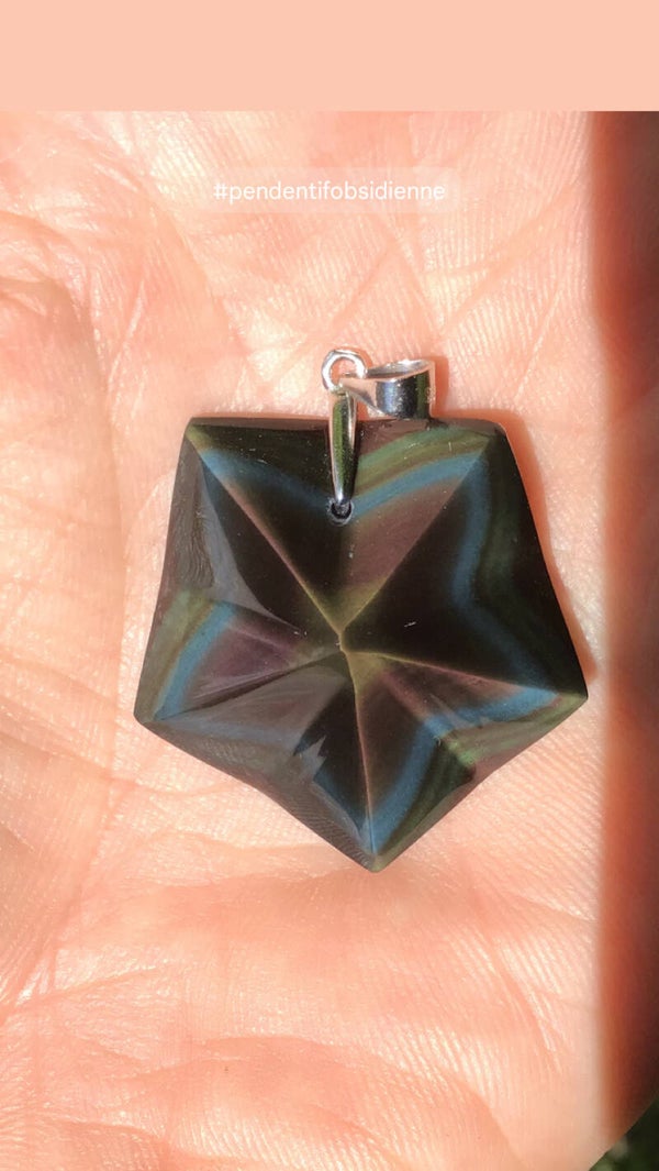 Pendentif obsidienne etoile