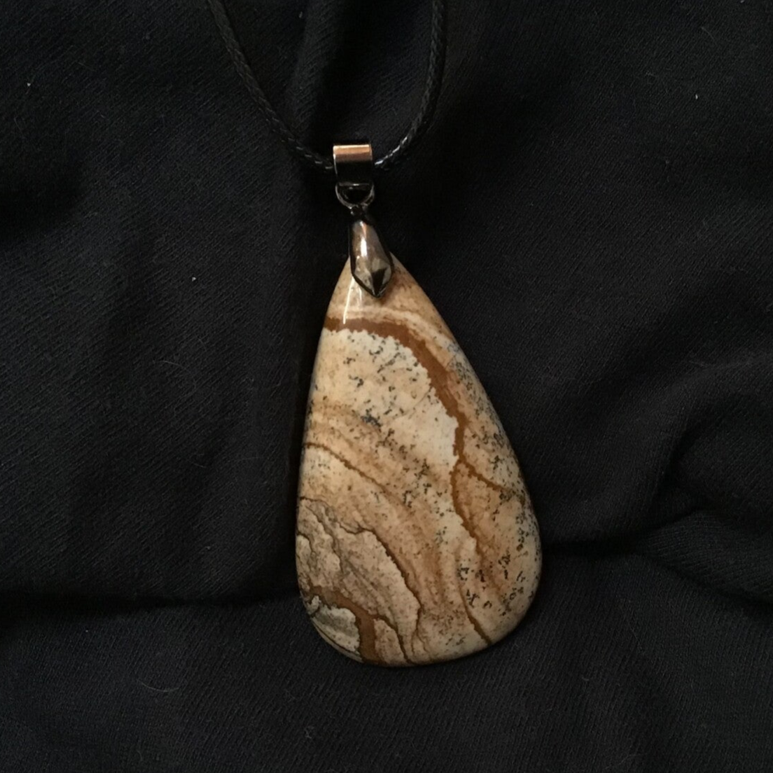 Pendentif jaspe paysage