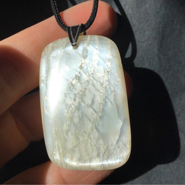 Pendentif pierre de lune homme