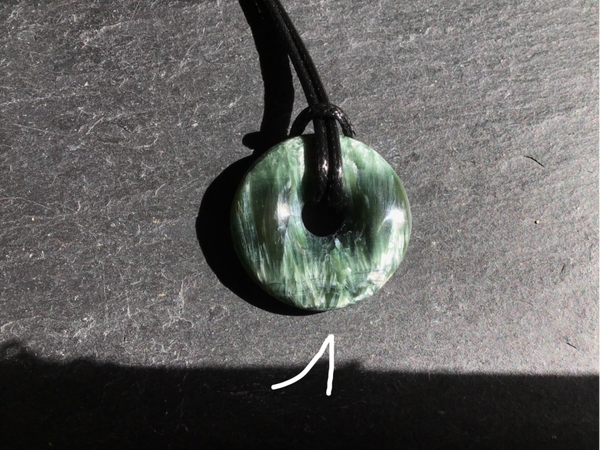 Pendentif donut seraphinite