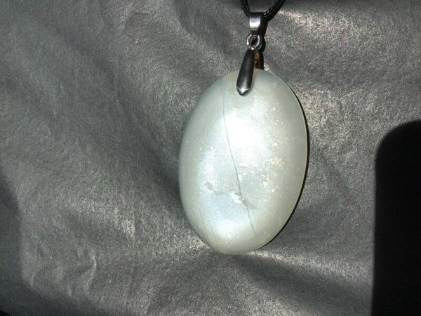 Pendentif pierre de lune grand format