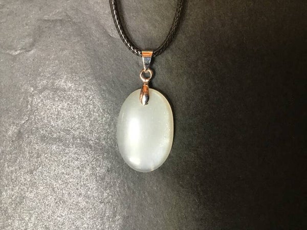 Pendentif pierre de lune
