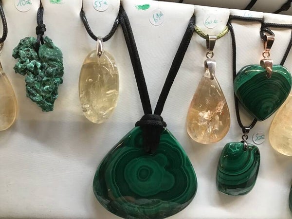 Pendentifs de Dame Esther