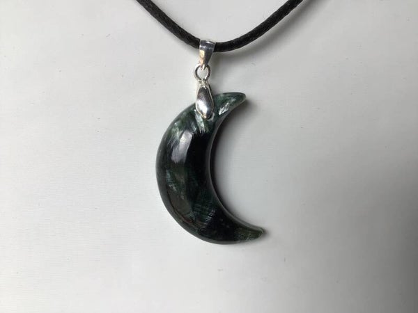 Pendentif seraphinite lune