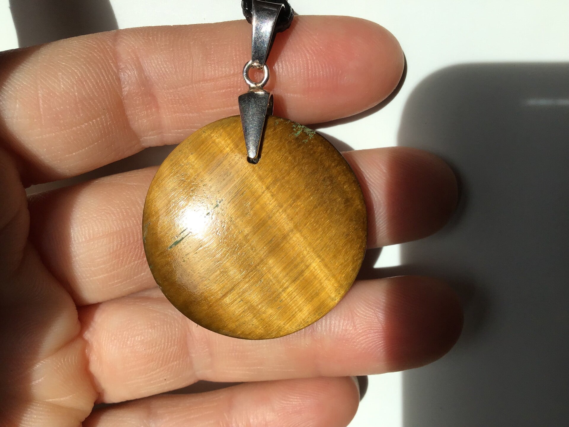 Pendentif oeil de tigre rond