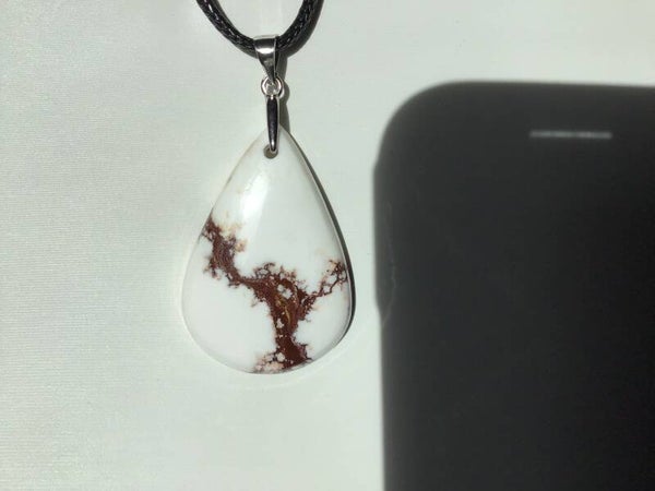 Pendentif magnesite horsewild