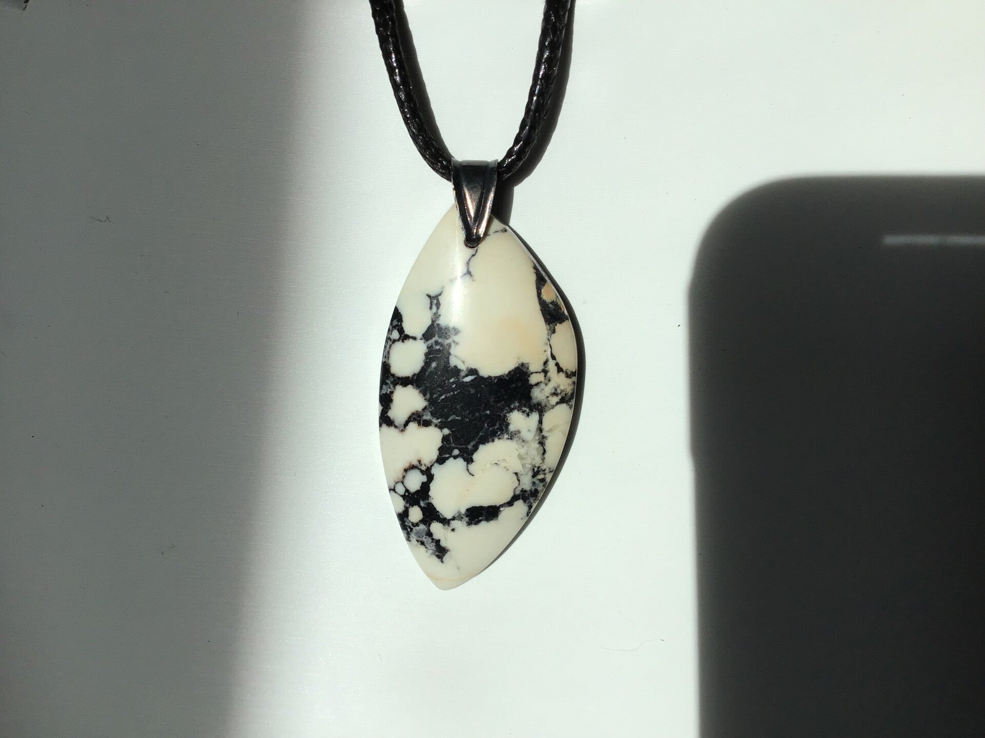 Pendentif magnesite