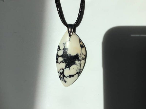 Pendentif magnesite