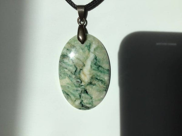 Pendentif mariposite