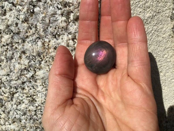 Labradorite rose petit galet