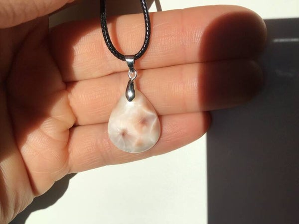 Pendentif natrolite petite goutte