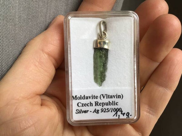 Pendentif moldavite