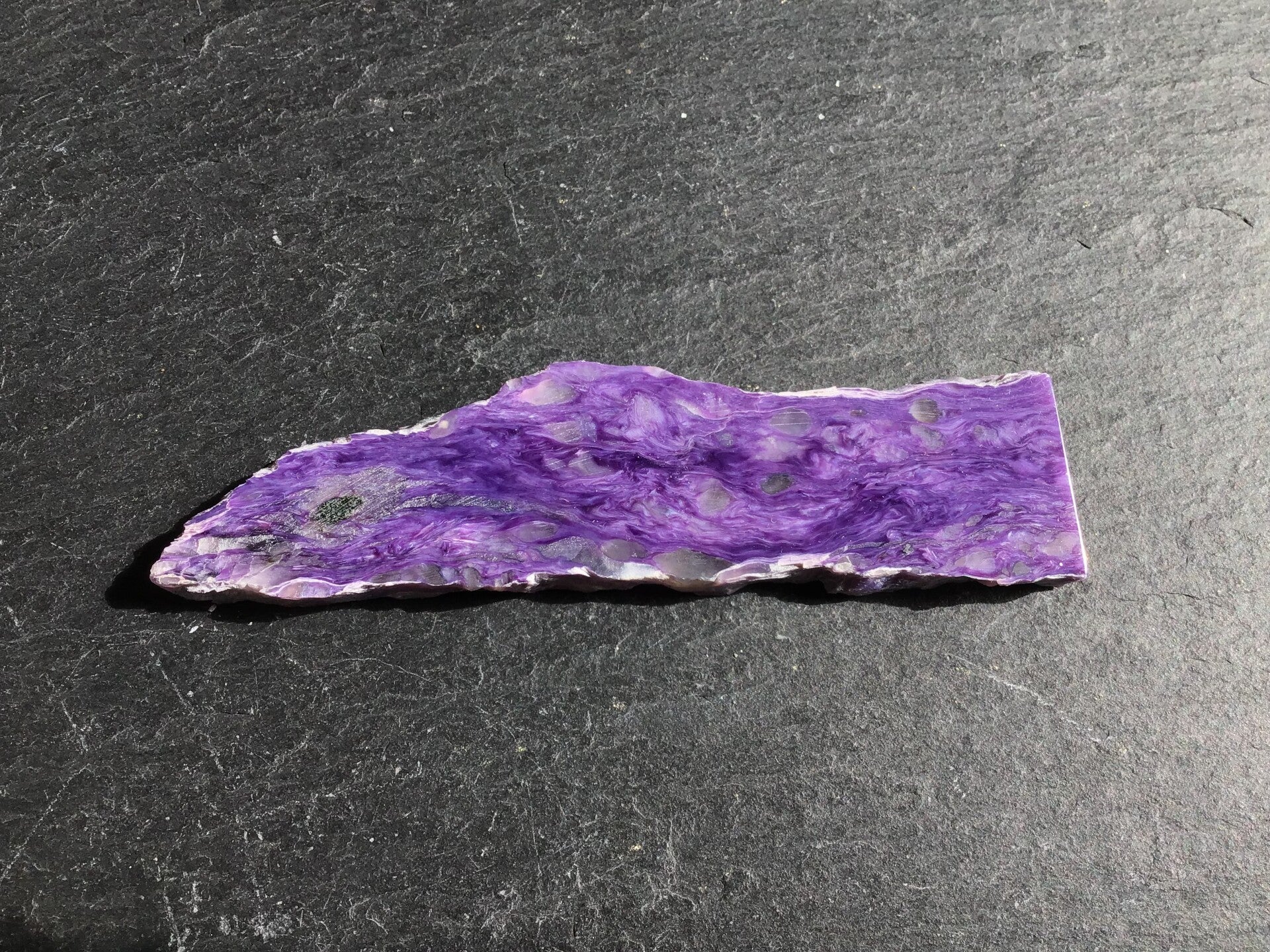 Charoite naturelle