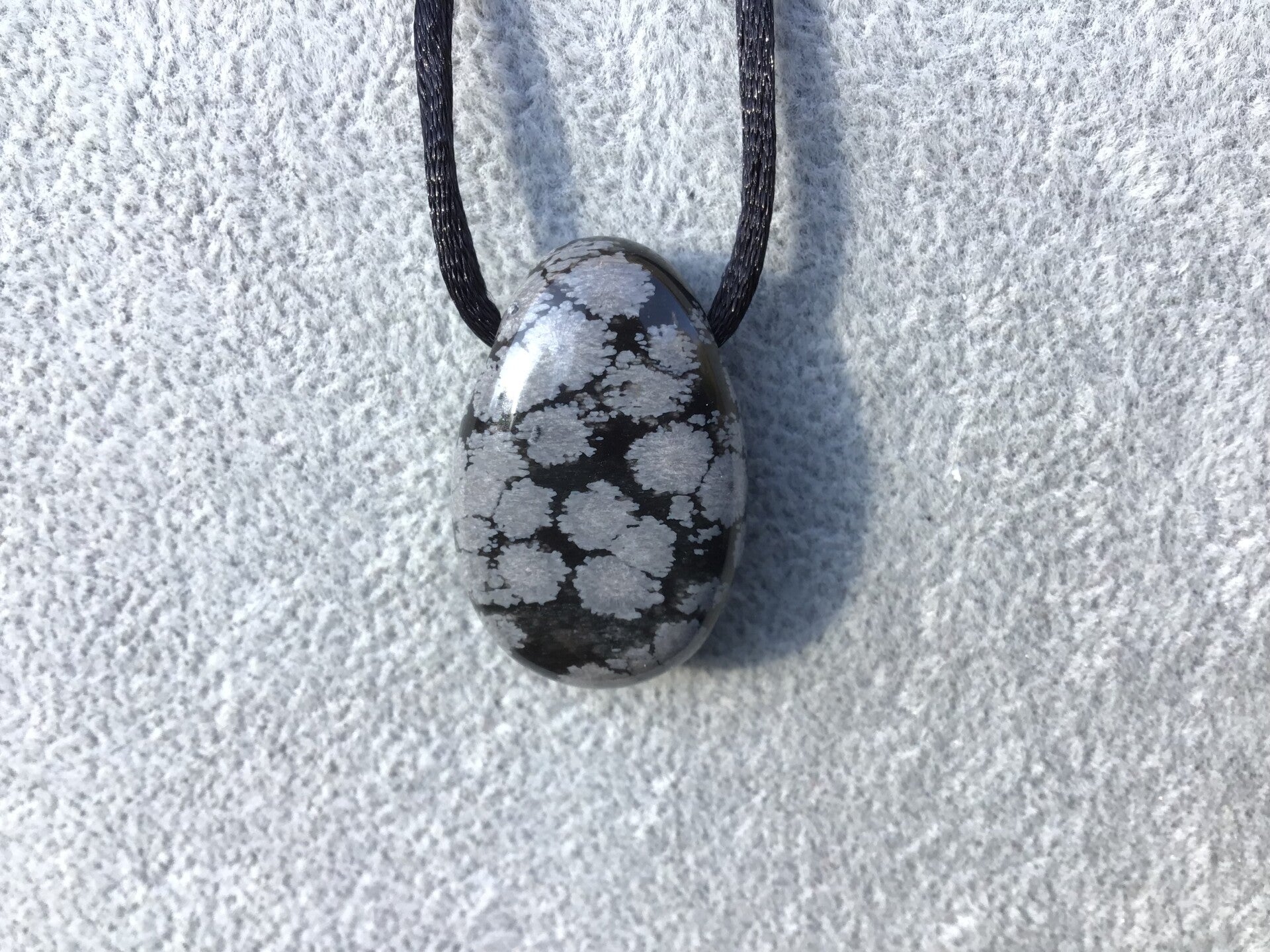 Pendentif obsidienne neige