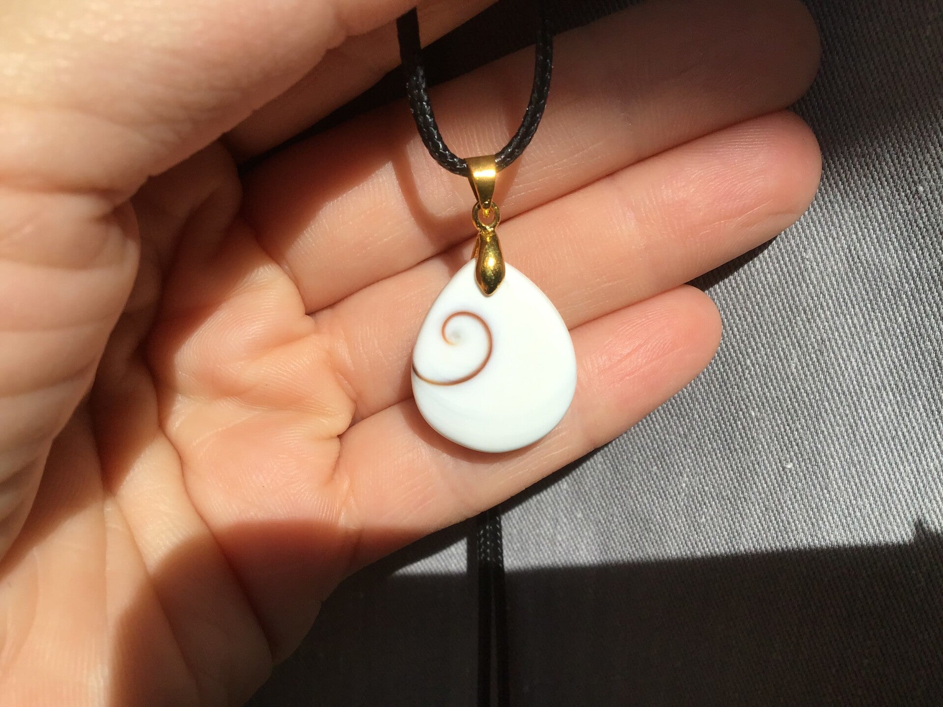 Pendentif oeil de Sainte Lucie petite goutte
