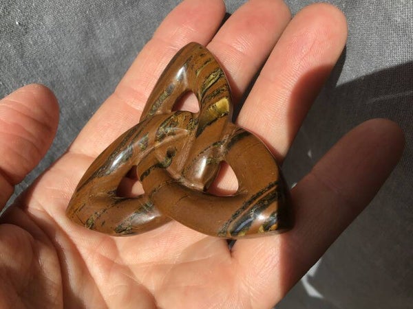 Triquetra oeil de tigre