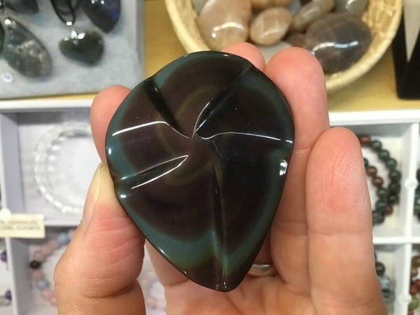 Fleur obsidienne