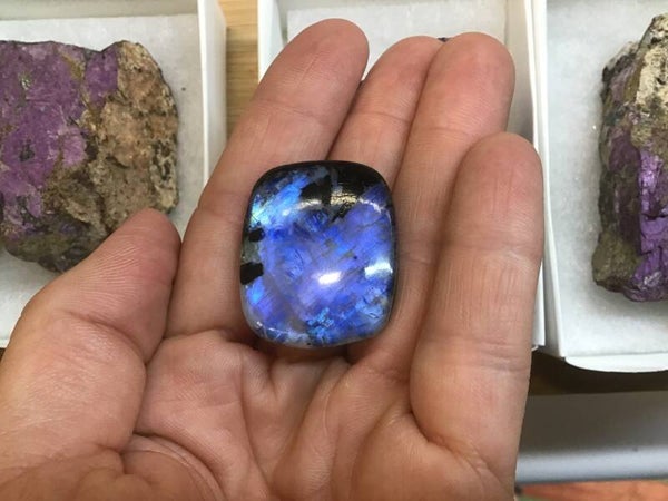 Cabochon peristerite perce rectangle