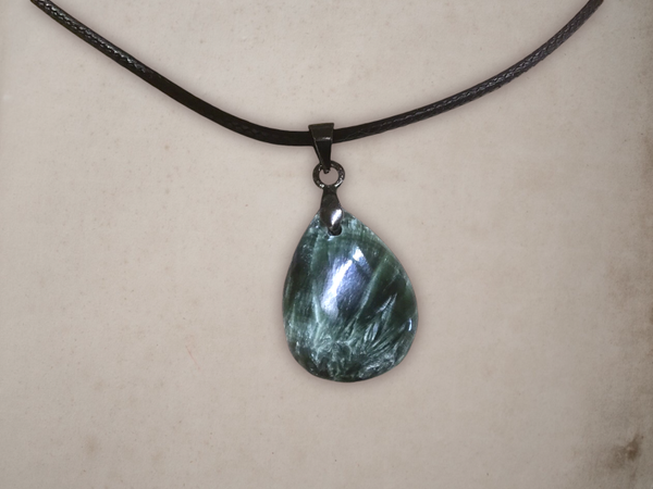 Pendentif seraphinite petite goutte